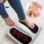 HoMedics FM-TS9 w użyciu – masażer stóp Shiatsu na bose stopy, przewiewna siatka